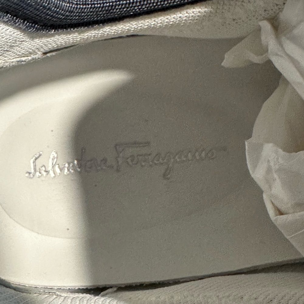 Salvatore Ferragamo Women Sneaker - Picture 9 of 10